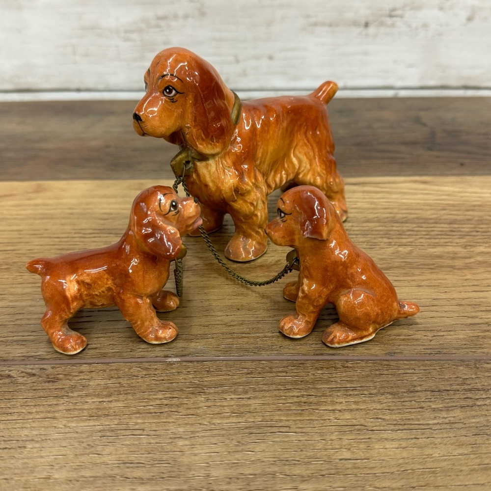 Vintage Ceramic Cocker Spaniel Mother Doggy With Chain Leashed Puppies Figurine - Picture 2 of 7